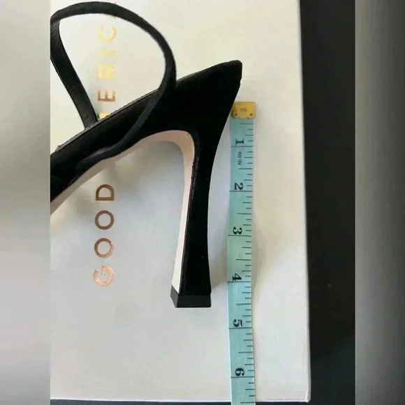 GOOD AMERICAN  The Standout Square Toe Sandal Suede Black Size 10 1/2 Hee… - Picture 7 of 9